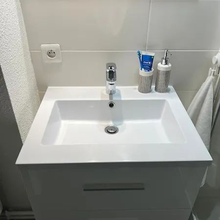 T2 Standing , Vue Garonne, 2 Balcons, Parking Prive Appartement Toulouse